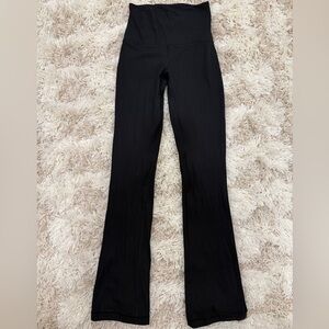 Lululemon Athletica Black Ribbed Flare Pants Size- 2